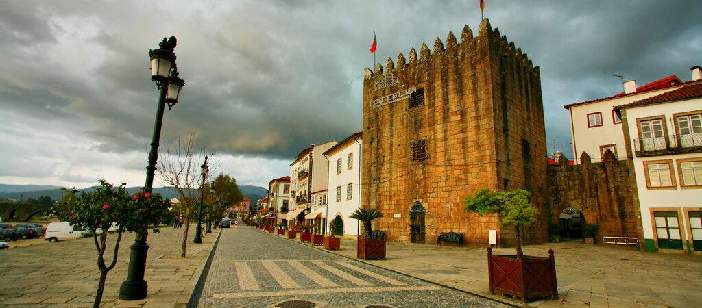 Loja turismo 1 1 1024 450