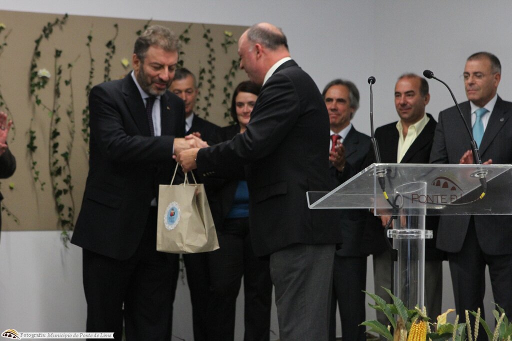 Ministro da Educação Nuno Crato preside à inauguração do Centro Educativo das Lagoas